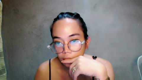 urbabydollx16 online show from July 18, 4:42 pm