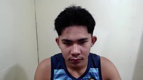 Snapshot of urcutie_asianboy chatting on September 27, 8:23 am KEN online show from September 27, 8:23 am