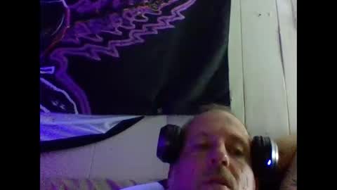 urdaddy875867 online show from December 23, 1:01 am