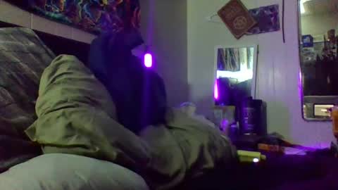 urdaddy875867 online show from June 26, 2:17 am