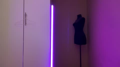 Margo online show from November 20, 2:25 pm