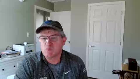 Gregor online show from April 28, 2:21 pm