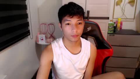 Ethan online show from March 30, 5:46 pm