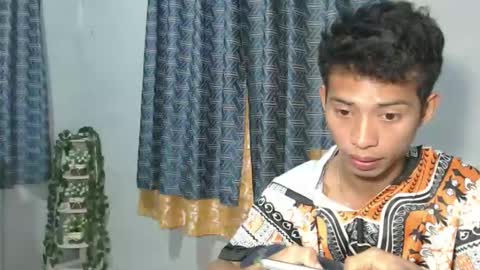 richard online show from December 14, 2:40 am