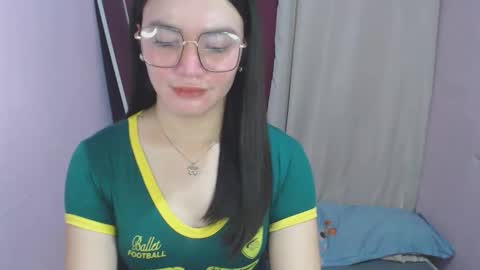 Katey online show from May 18, 4:07 am