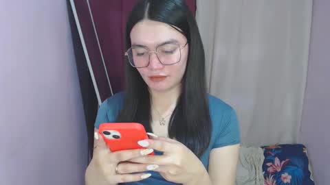 Katey online show from April 8, 7:00 am