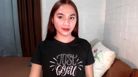 Snapshot of urhottylicious_cum chatting on February 14, 1:45 am urhottylicious_cum online show from February 14, 1:45 am