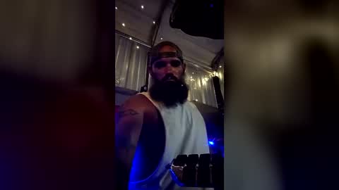 urhukleberry69 online show from July 21, 5:09 am