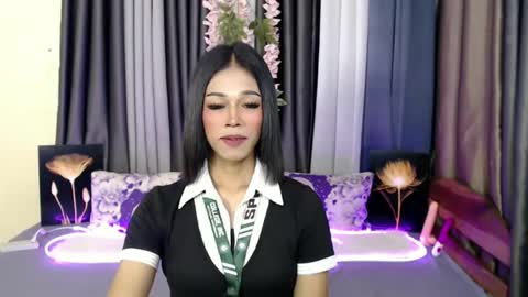urlovely_jemma online show from June 11, 12:43 am