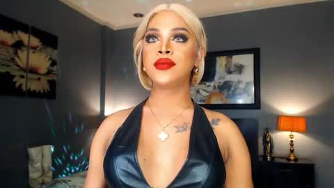 UrMajestyTyra online show from January 13, 2:19 am