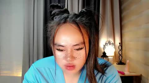 Snapshot of urnaughty_ceciliaxxx chatting on October 11, 6:00 pm cecilia online show from October 11, 6:00 pm