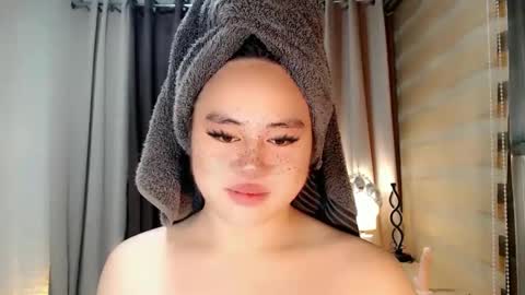 Snapshot of urnaughty_ceciliaxxx chatting on October 8, 2:34 pm cecilia online show from October 8, 2:34 pm