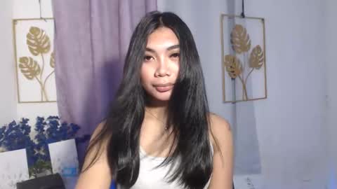 urpinay_sandra69 online show from April 1, 5:32 pm