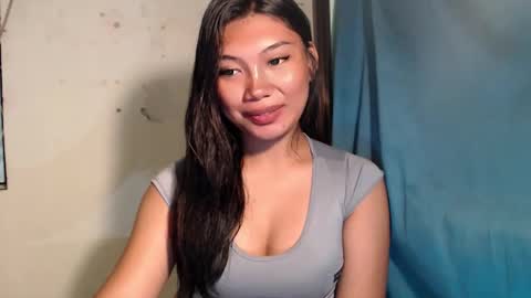 urpinay_sandra69 online show from June 5, 11:21 pm