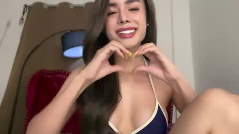 Janine online show from April 29, 4:45 pm