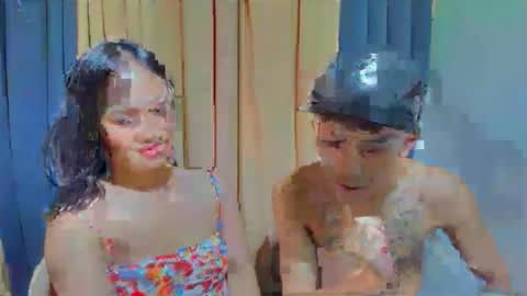 urslutty_mayie online show from June 12, 7:02 pm