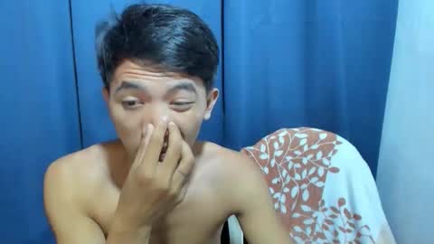 urslutty_mayie online show from December 23, 2:51 am