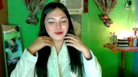 YOURGIRLCAMILLA online show from April 11, 4:55 pm