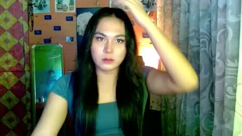 YOURGIRLCAMILLA online show from December 17, 1:07 pm