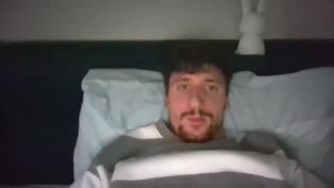 user17u online show from October 14, 1:14 pm