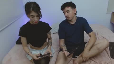 Snapshot of useronlypurple777 chatting on October 17, 4:49 am useronlypurple777 online show from October 17, 4:49 am