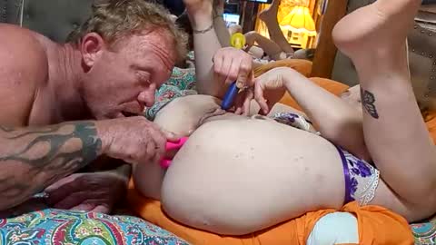 usfuk69 online show from October 16, 1:27 am