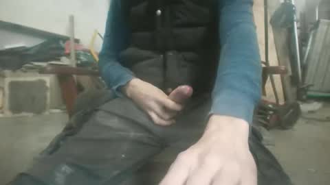 usr0369 online show from October 18, 4:22 pm