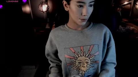 Vaioleth online show from February 24, 8:45 pm