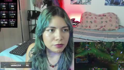 Vaiolet1314 online show from January 18, 10:02 am