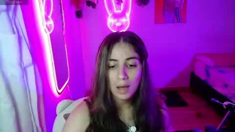 valentina online show from June 13, 4:01 am