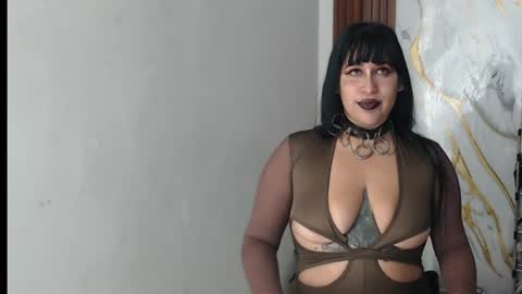valen_ross7 online show from June 11, 5:44 pm