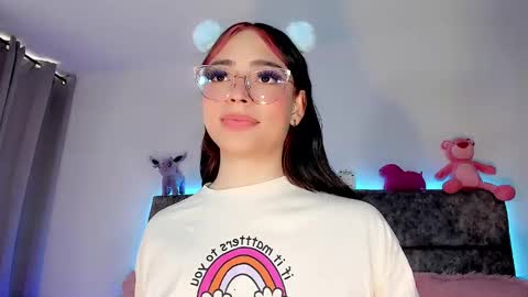 Snapshot of valentina_alba chatting on January 5, 9:14 pm Valentina online show from January 5, 9:14 pm