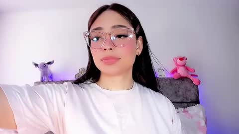 Snapshot of valentina_alba chatting on December 8, 1:58 pm Valentina online show from December 8, 1:58 pm