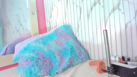 Valentina online show from November 15, 9:05 pm