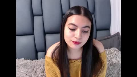 valentinasmith18 online show from June 18, 7:52 pm