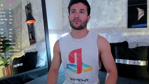 Valentino online show from January 7, 6:05 am