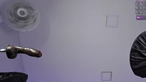 Valentino online show from October 1, 3:11 pm