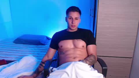 VALENTINO online show from March 3, 12:17 am