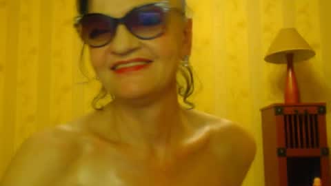 valentijm online show from February 17, 3:55 pm