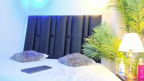 valeri_tafur online show from March 29, 10:39 am