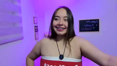 valeria online show from May 10, 5:47 am