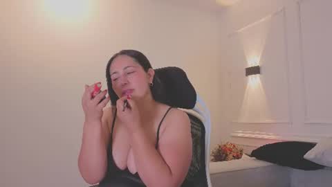 valeria_vg online show from June 12, 11:20 am