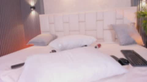 ValeriaGarciax online show from June 4, 2:34 pm