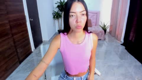 Snapshot of valerie_fox19 chatting on October 2, 3:00 pm Valerie fox online show from October 2, 3:00 pm