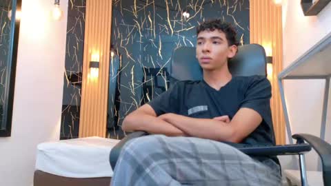 VALERIO  online show from June 9, 3:06 am