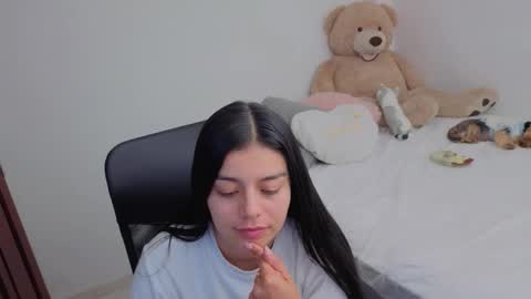 Juli C online show from February 28, 1:42 am