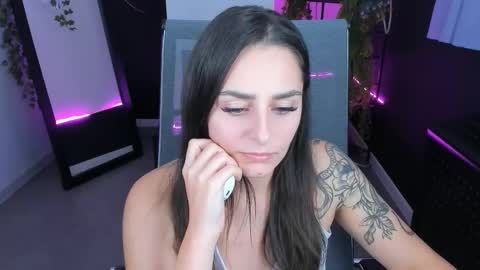 Snapshot of valeriiemills chatting on October 22, 3:24 pm Valerie online show from October 22, 3:24 pm