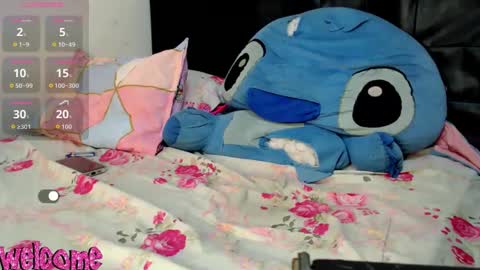 Snapshot of valerin_foxts chatting on September 19, 10:02 pm valerin_foxts online show from September 19, 10:02 pm