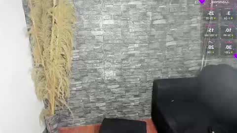 valery__69 online show from September 11, 4:08 pm