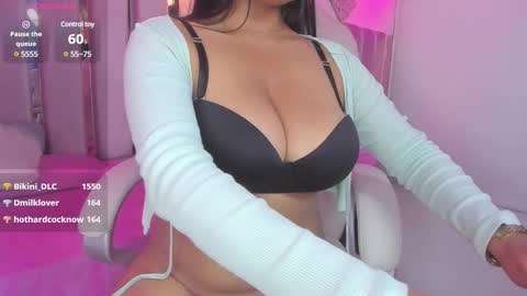Snapshot of valery__ws chatting on February 19, 2:33 am Valery online show from February 19, 2:33 am